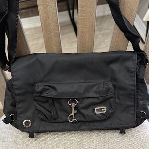 Women’s Guess Black Messenger Bag